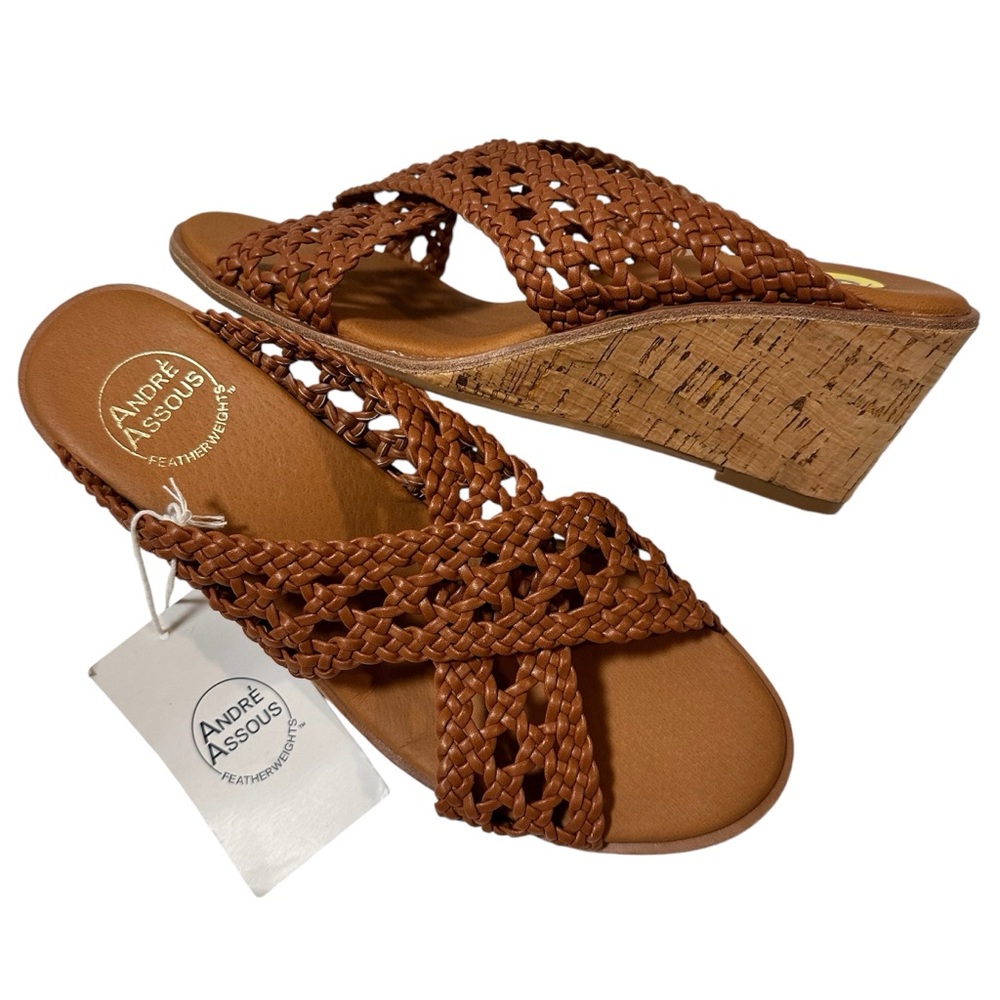 Andre Assous NWT Bryana Brown Wedge Sandal SZ9